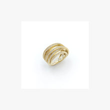 Load image into Gallery viewer, Chain Elaborated Ring
