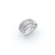 Load image into Gallery viewer, Chain Elaborated Ring
