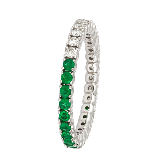 Elegant Emerald White Gold 18K Ring with Diamonds