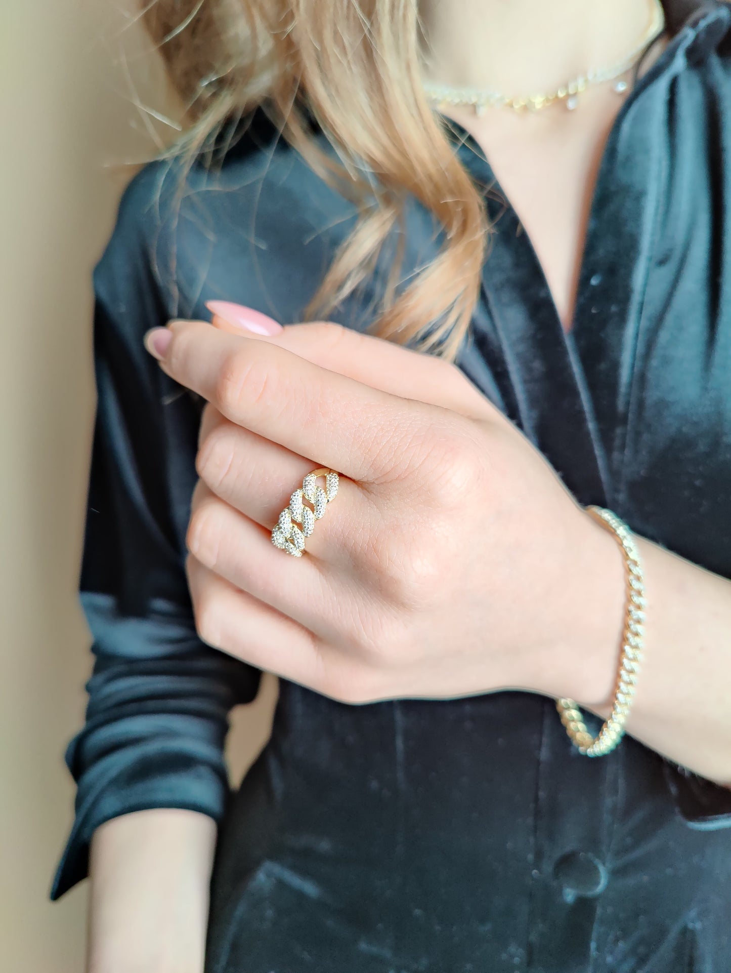 Elegant Fine Silver Ring