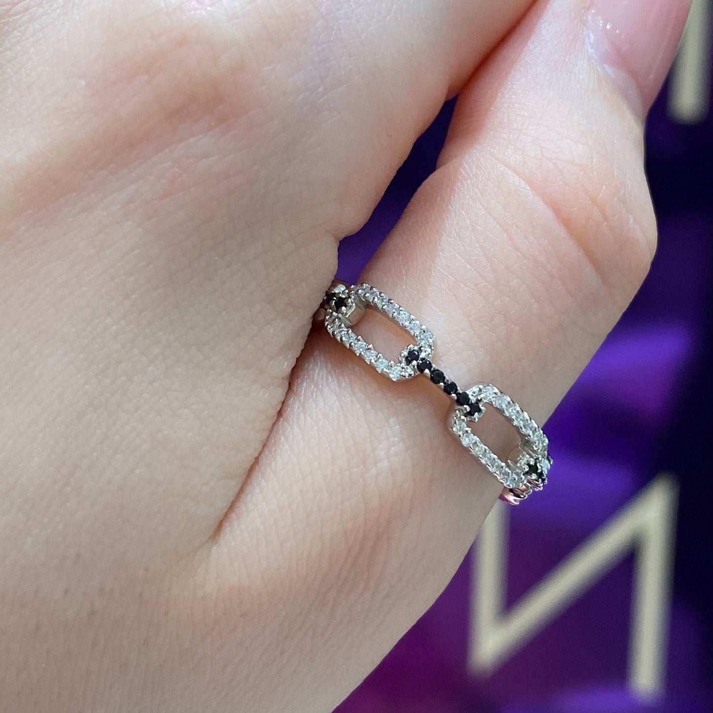 Minimalistic Chain Silver Ring