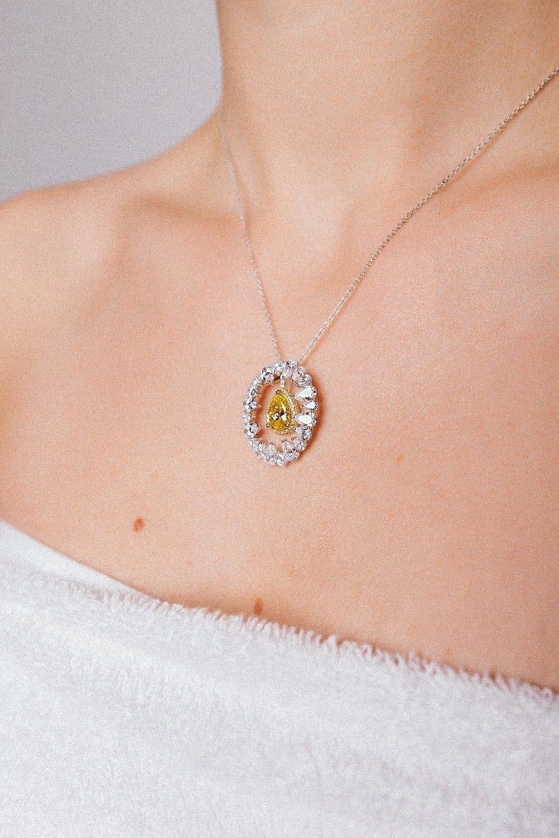 Pear Center necklace - Natkina