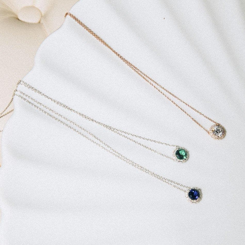 Solitaire Big Simple Pendant - Natkina